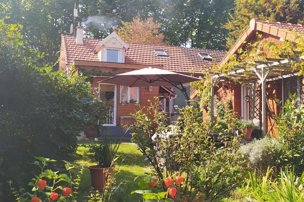 Gite Les Lilas La Genevraye Exterior foto